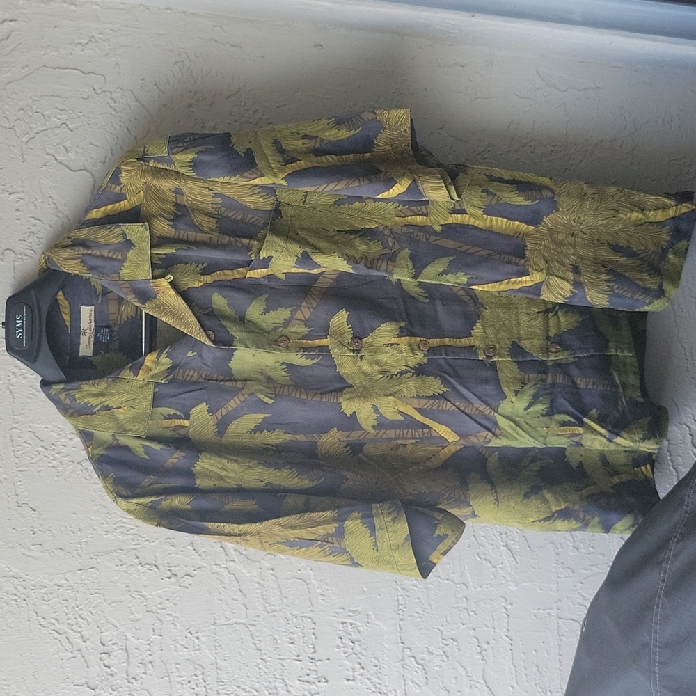 Tommy Bahama button down shirt